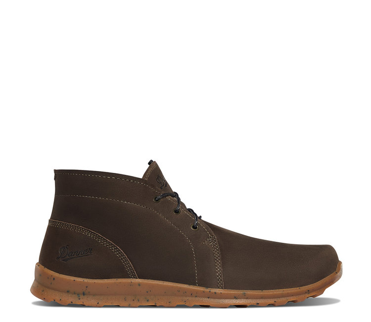 danner chukka boots