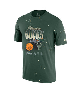 Women's Bucks in Six Cream City Half Milwaukee Bucks V-Neck T-Shirt / Large