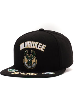 Mitchell & Ness HWC '68 Core Side Milwaukee Bucks Fitted Hat / 7 5/8