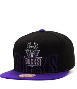 MITCHELL AND NESS BUCKS LOW BIG FACE SNAPBACK HAT