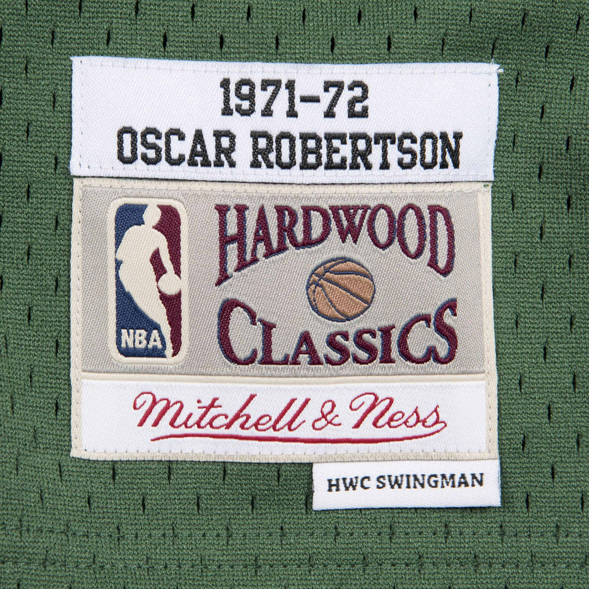 Men's Mitchell & Ness Oscar Robertson Green/Red Milwaukee Bucks Hardwood  Classics 1971/72 Split Swingman