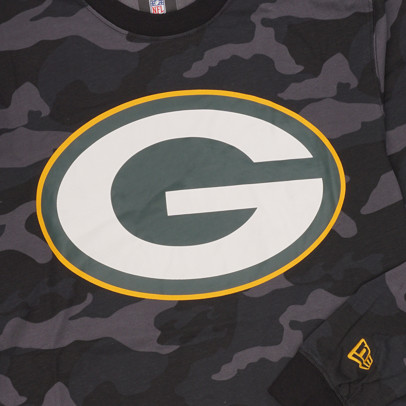 New Era Packers Camo Long Sleeve Tee