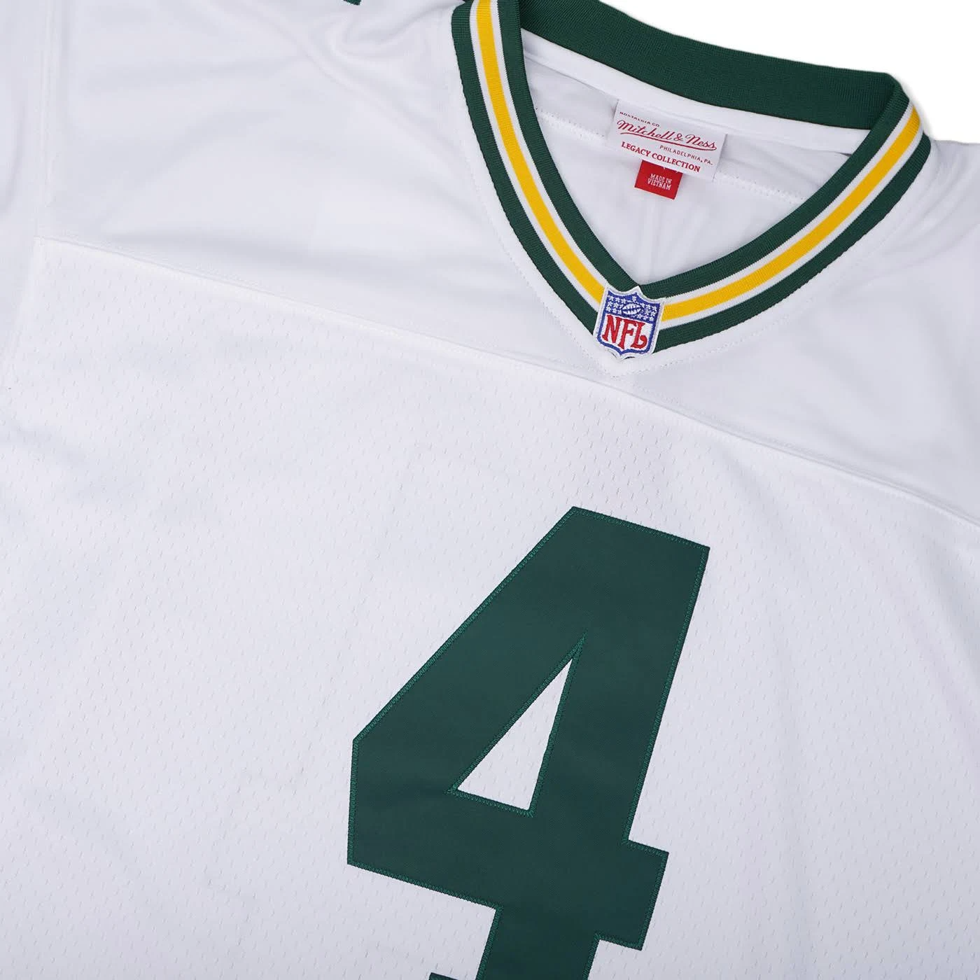 Brett Favre Green Bay Packers Mitchell & Ness Youth 1996 Retired Player  Legacy Jersey - Green