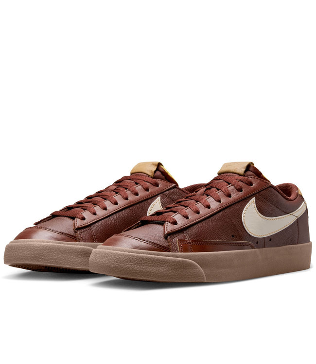 Nike Blazer Low '77 EMB - Oxen Brown/Pearl White-Elemental Gold - MODA3