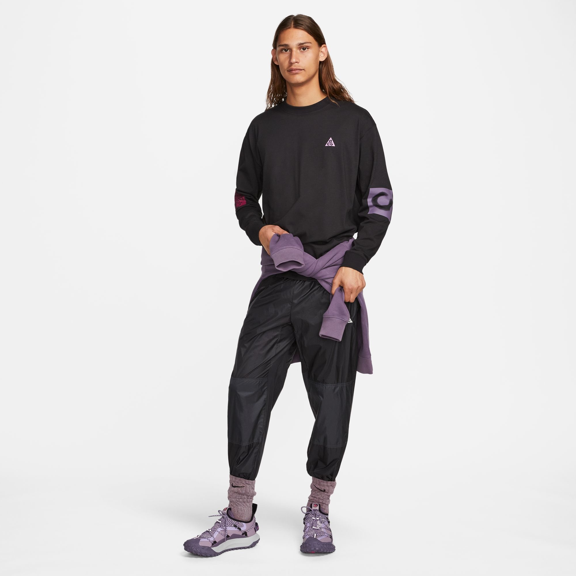 Nike ACG Cosmic Long Sleeve T-Shirt - Black - MODA3