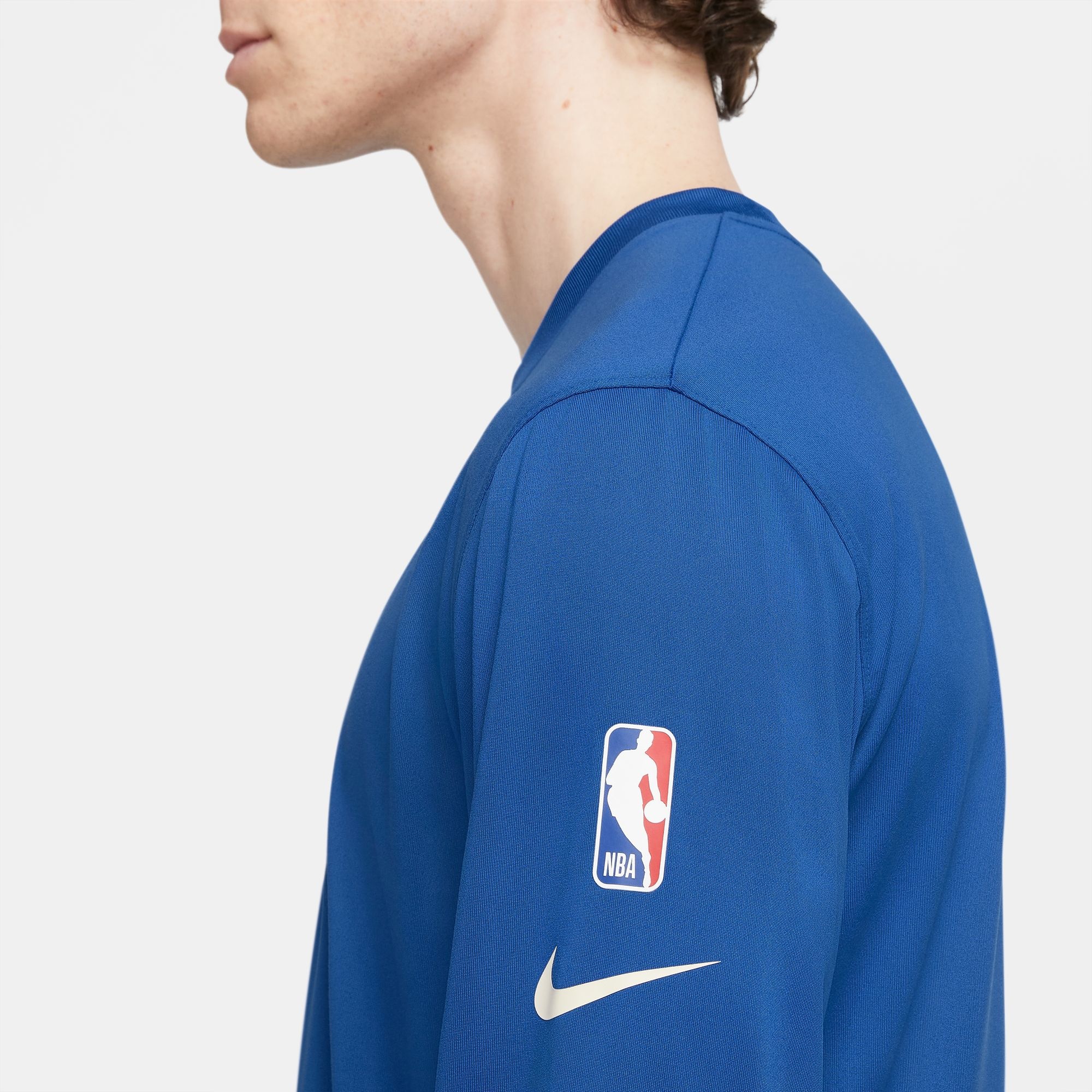 Team 31 Courtside Women s Nike NBA Short-Sleeve T-Shirt XL