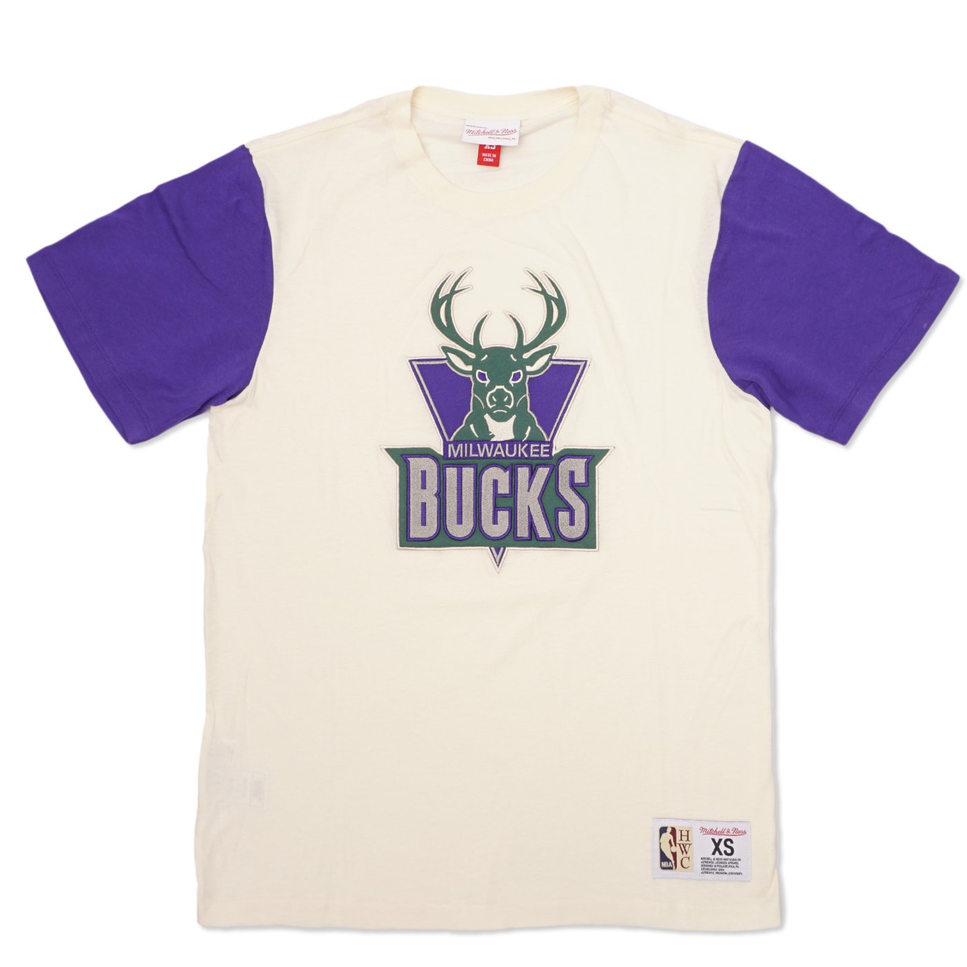 Mitchell & Ness HWC Slub Legendary Milwaukee Bucks Long Sleeve T-Shirt