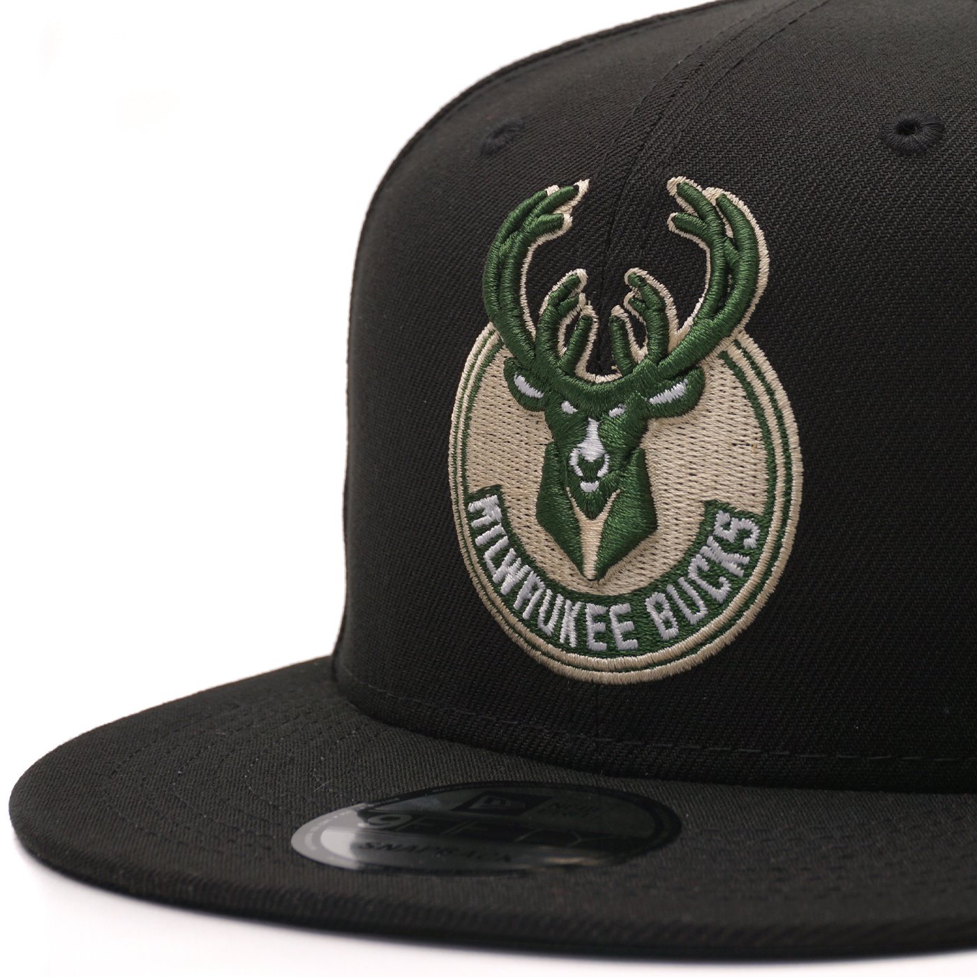 Official New Era Milwaukee Bucks NBA Comic Front OTC 9FIFTY Snap Cap  B2101_338