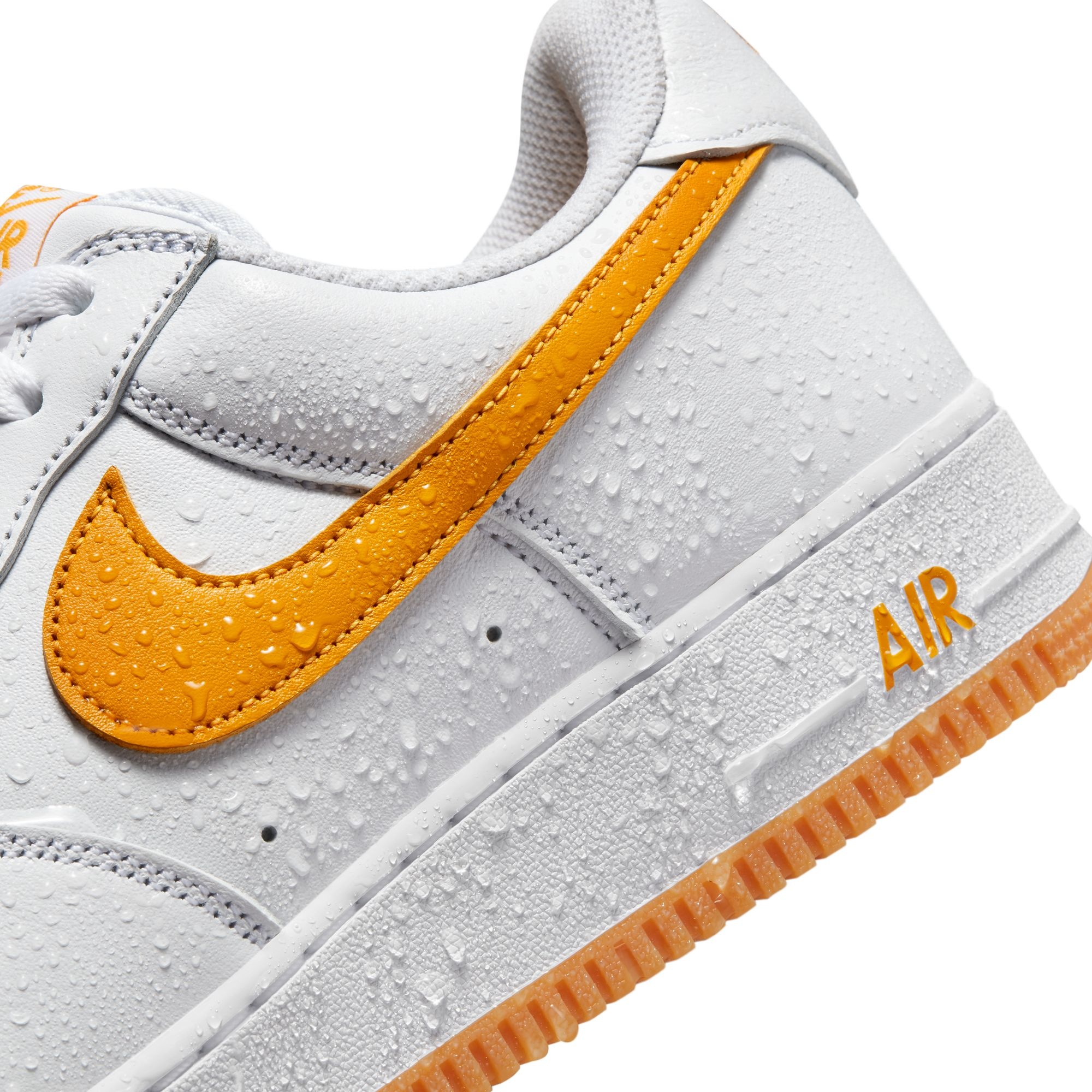 Nike Men Air Force 1 Low Retro Qs (white / forest green-gum yellow)