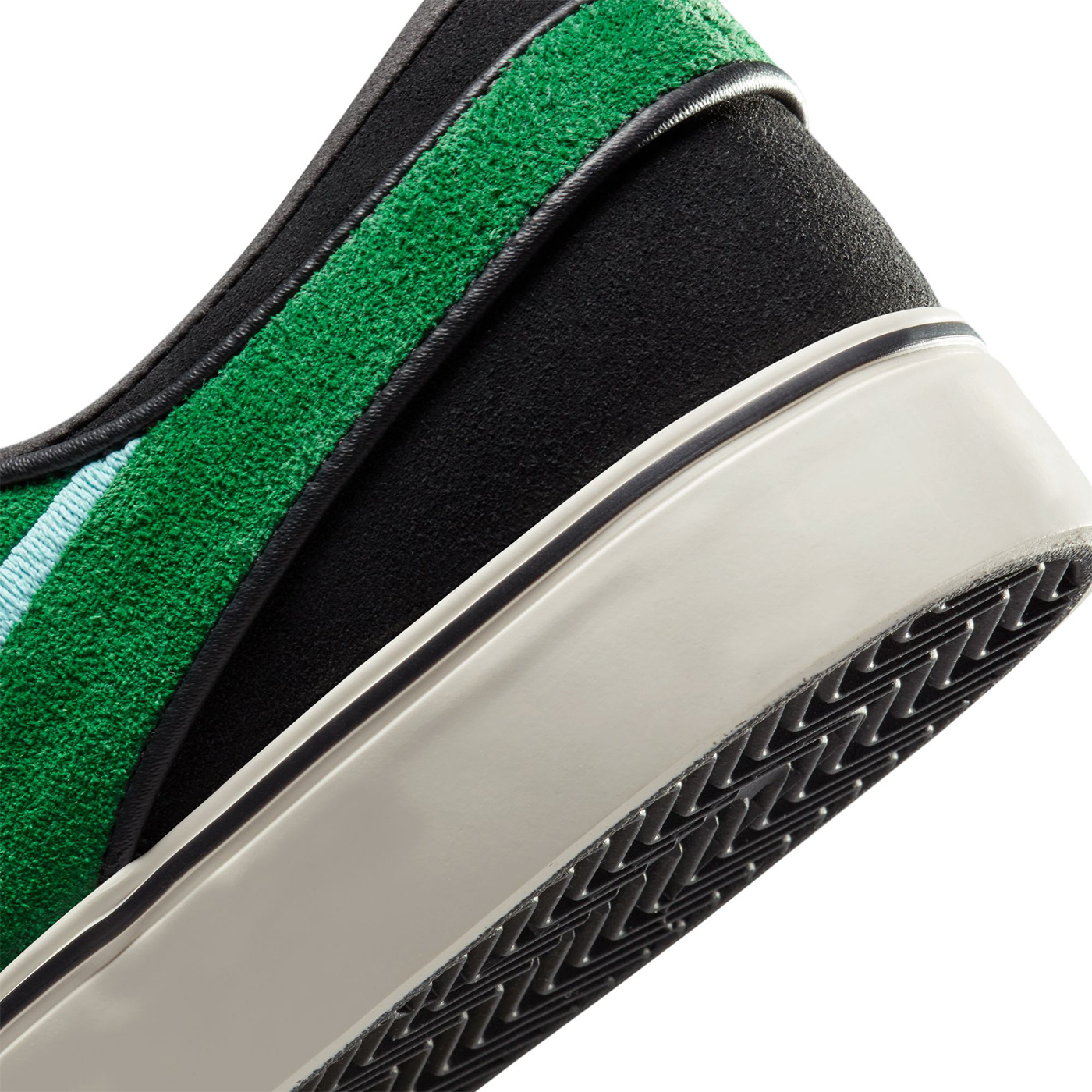 Nike SB Zoom Janoski OG Gorge Green Copa Action Green MODA3
