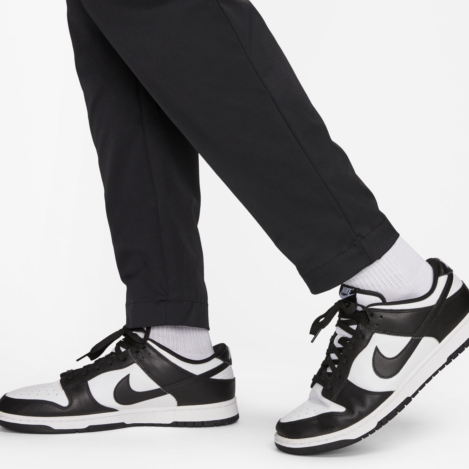 Nike Club Woven Taper Pant - Black - MODA3