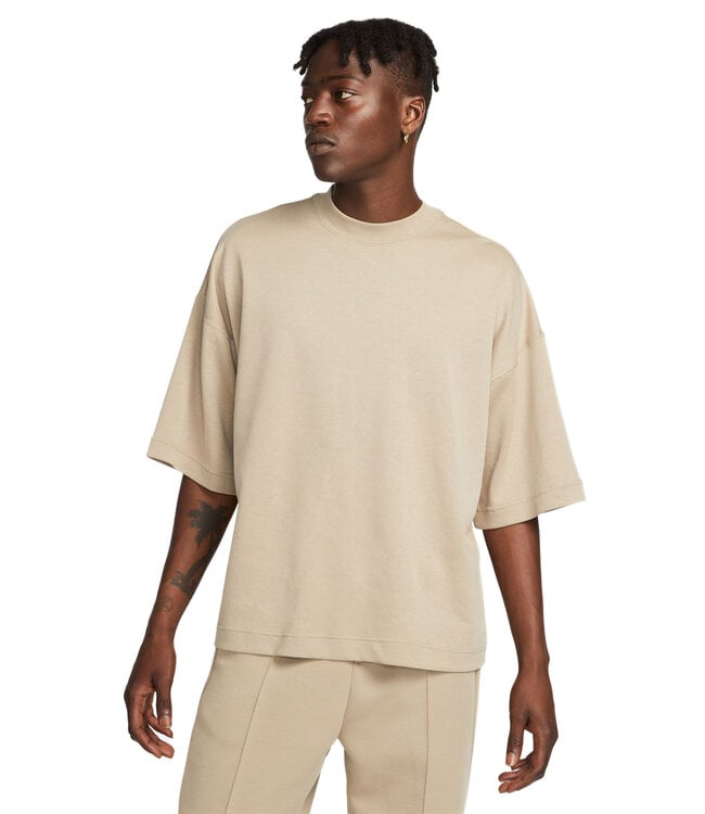NIKE Tech Fleece Reimagined Oversized Short Sleeve Sweatshirt