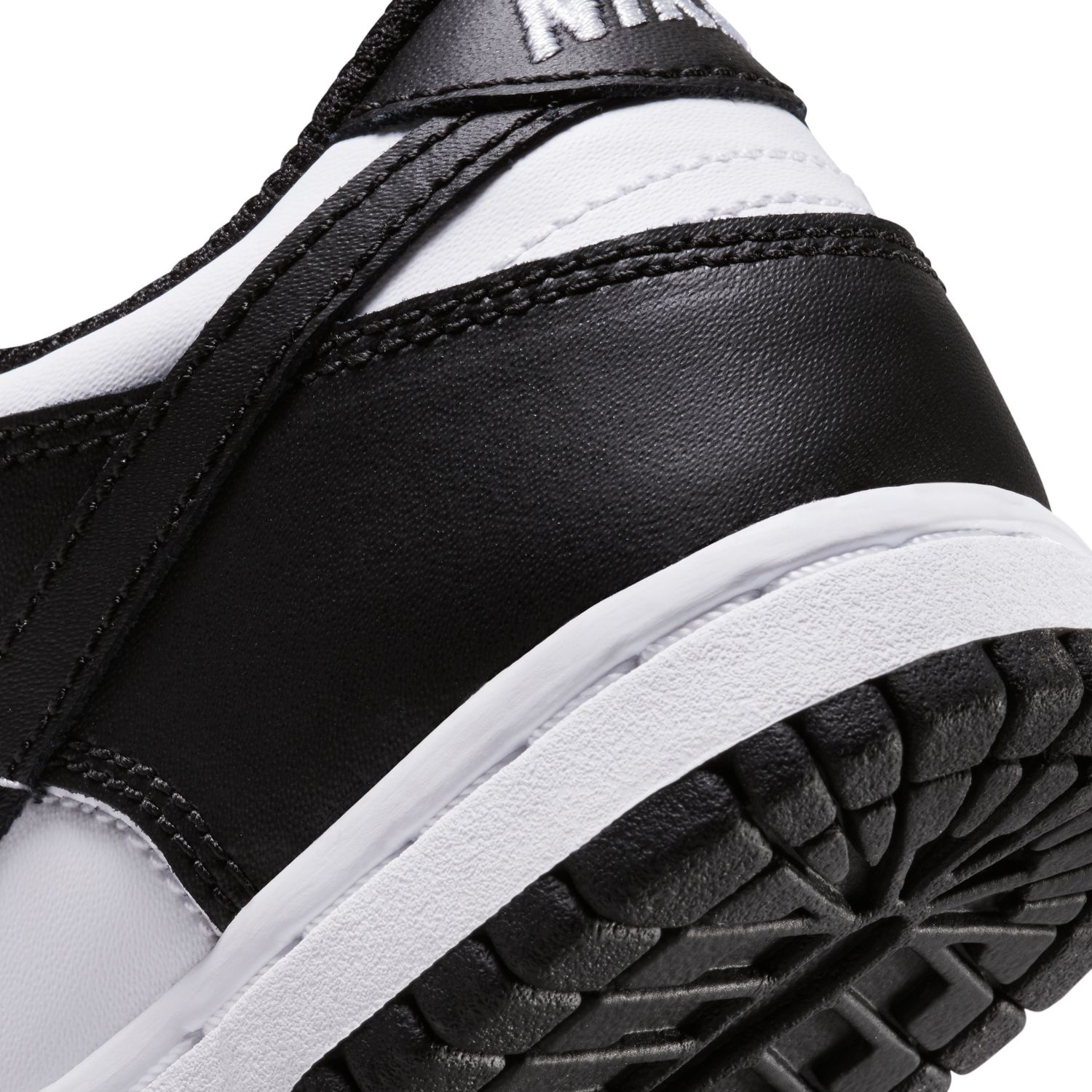 Nike Dunk Low (PS) - White/Black - MODA3