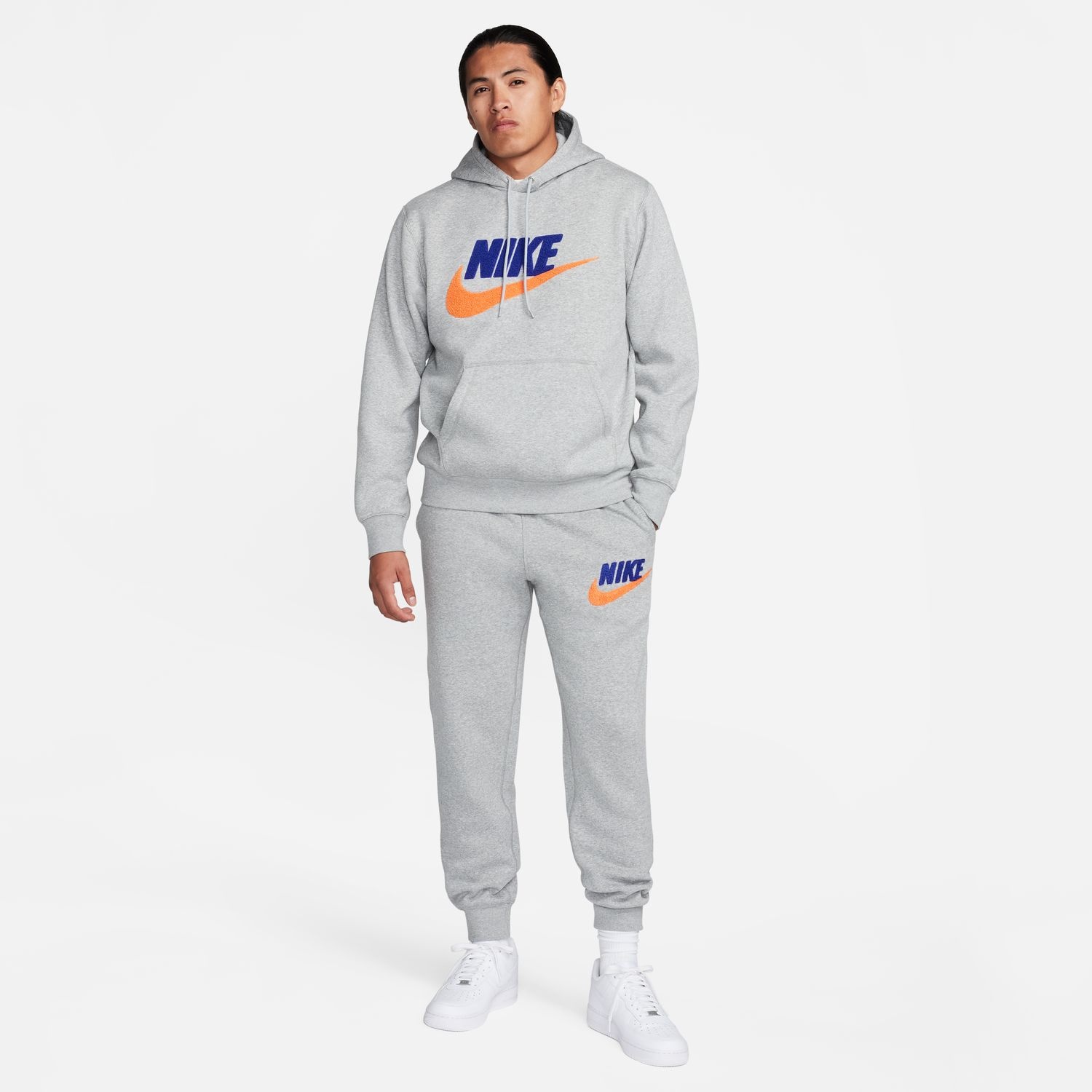 Nike Men's Club Fleece Brushed-Back Chenille Futura Joggers