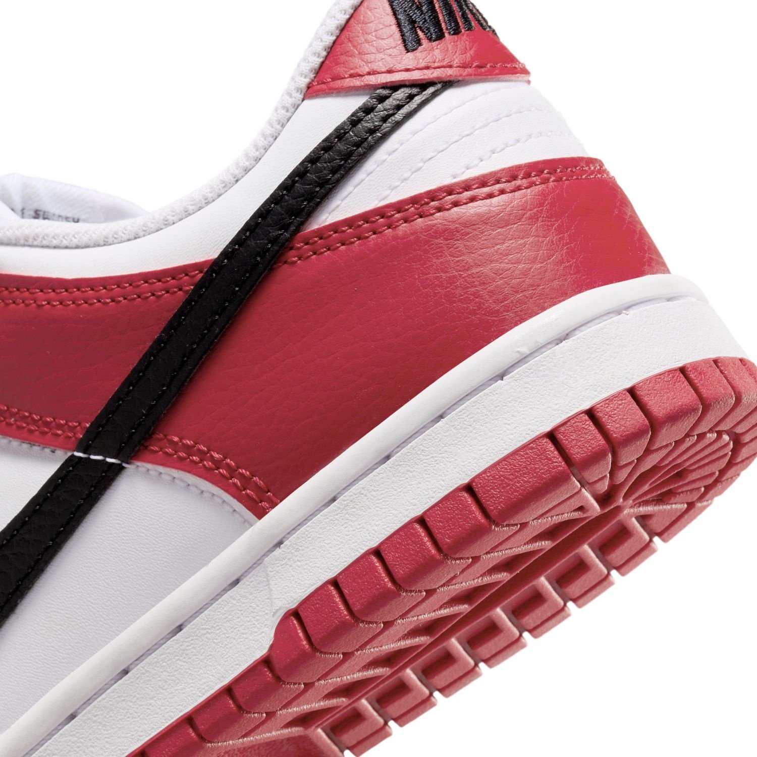 Nike Dunk Low (GS) - Gym Red/Black - MODA3