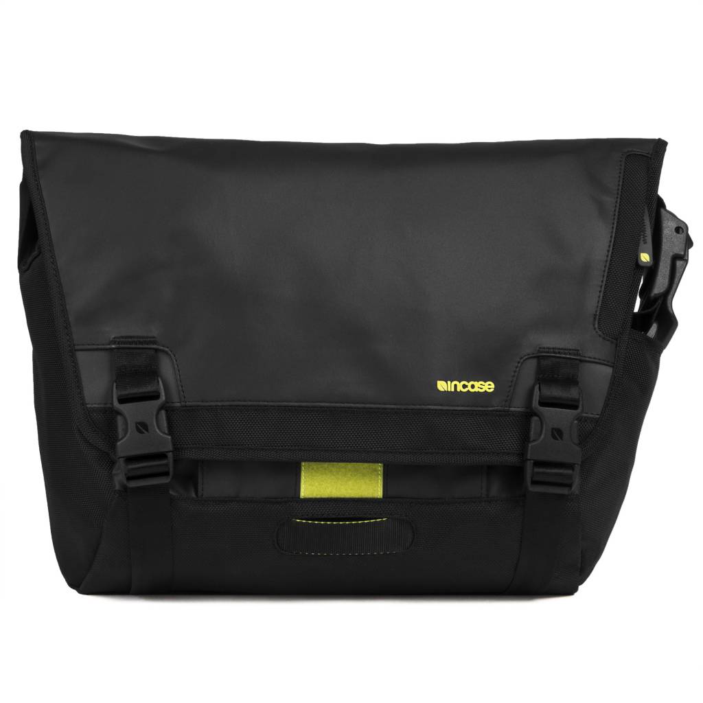 incase range messenger bag