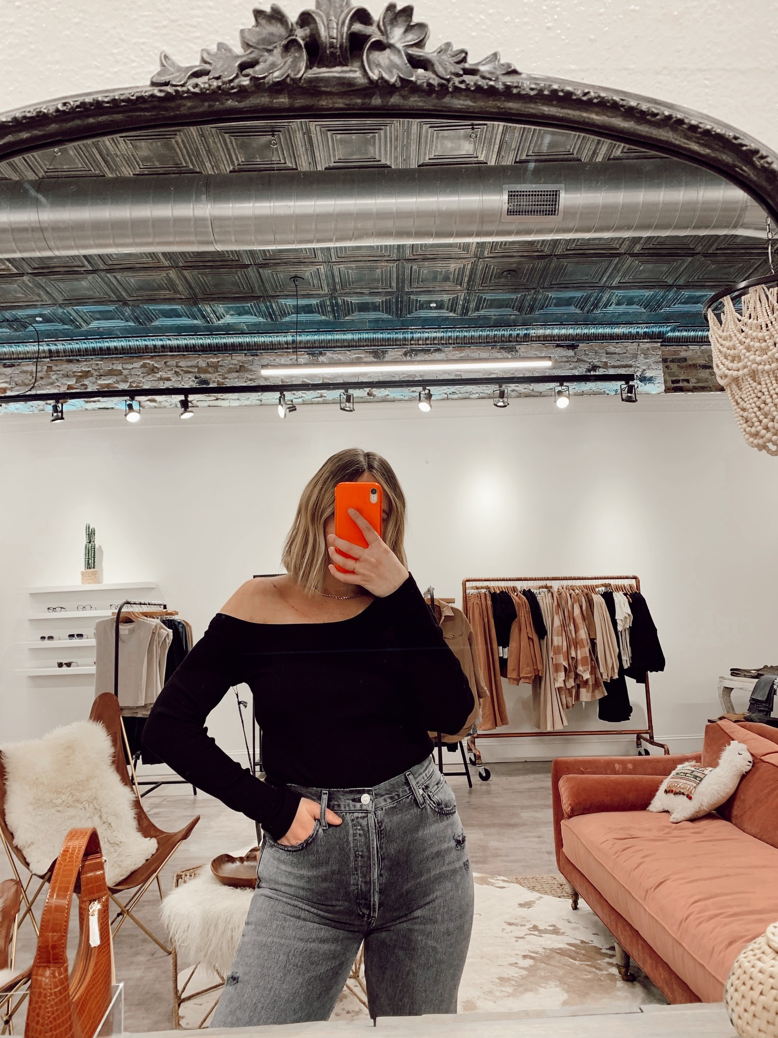 Wren Off The Shoulder - Grace \u0026 Glam