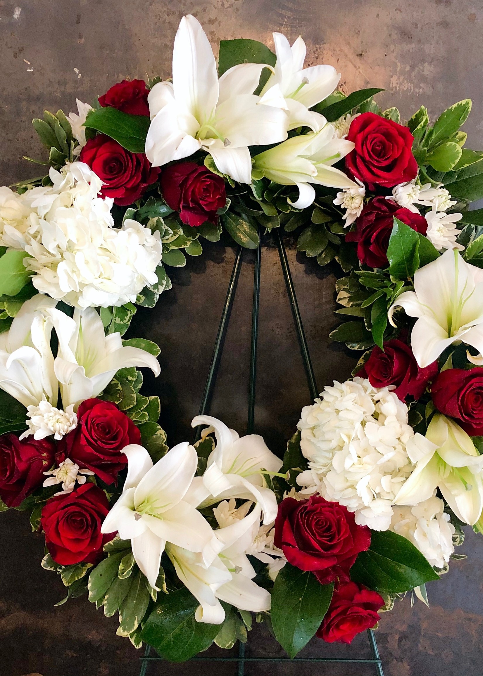 Funeral Arrangement - 24" Rose Wreath