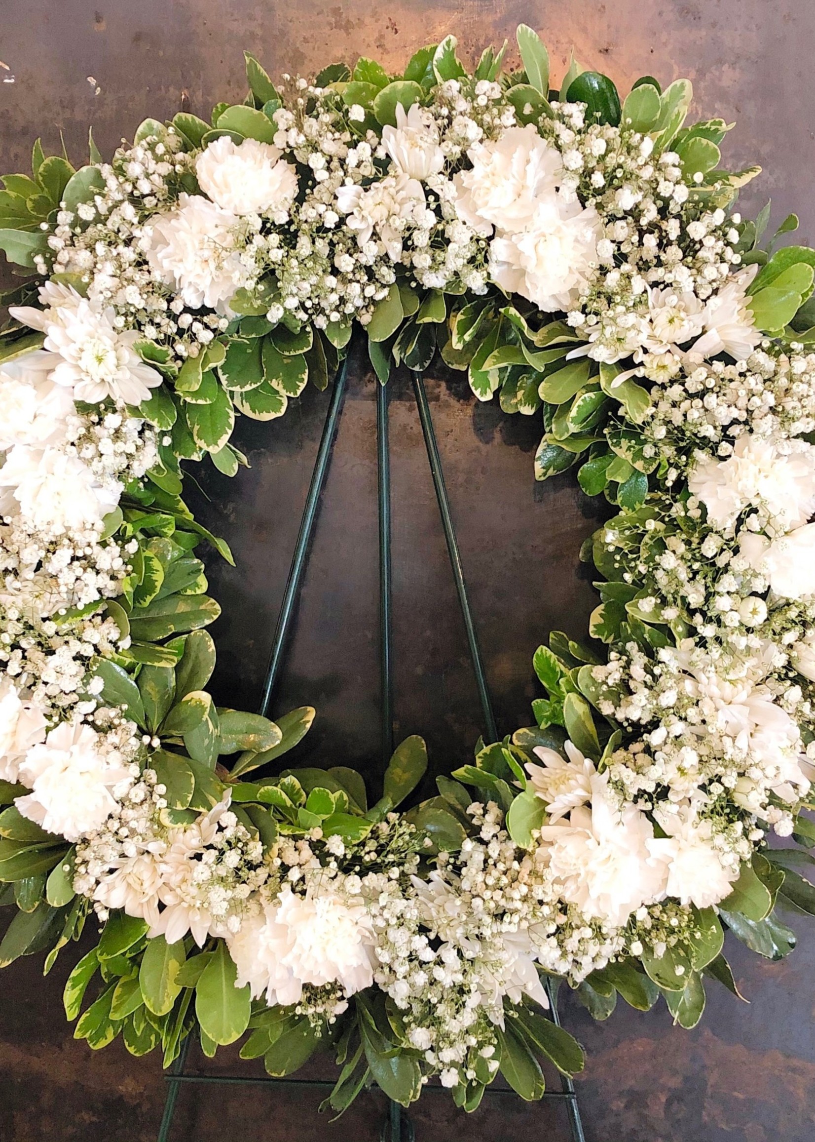 24" White Carnation Wreath