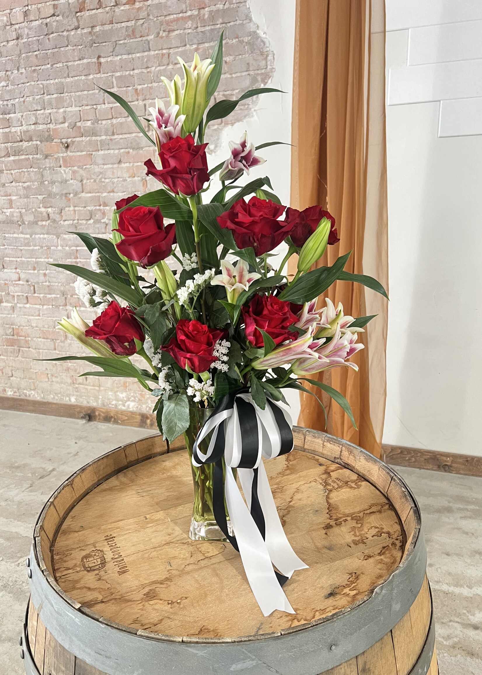 Dozen Deluxe Rose Vase
