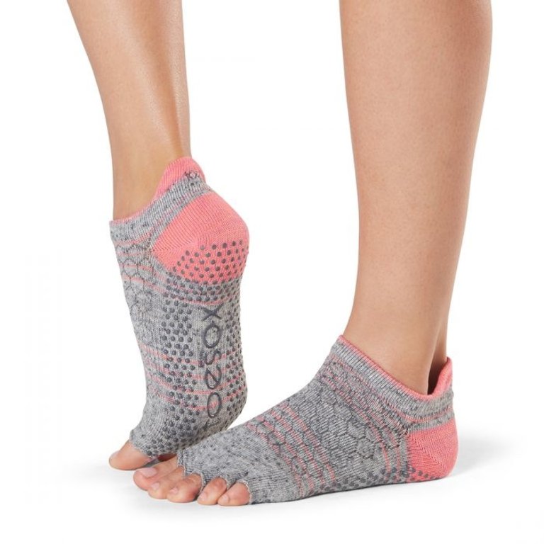 toesox Yoga Socks Low Rise Full Toe Multi Pack - Grip Non-Slip Toe Socks  for Pilates Barre Yoga