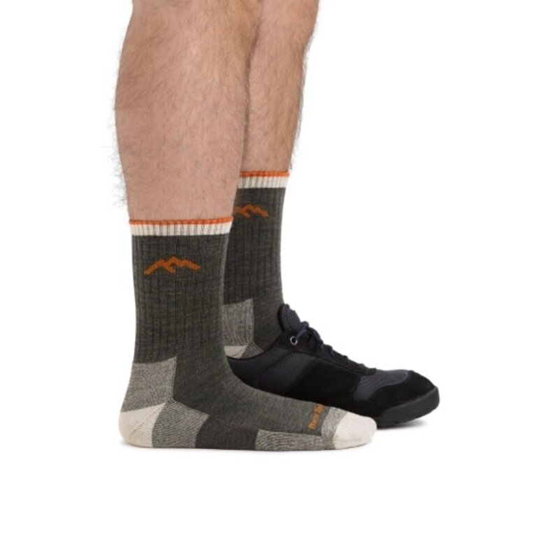 Darn Tough Vermont Darn Tough - Hiker - Midweight Micro Crew - Olive - Men's