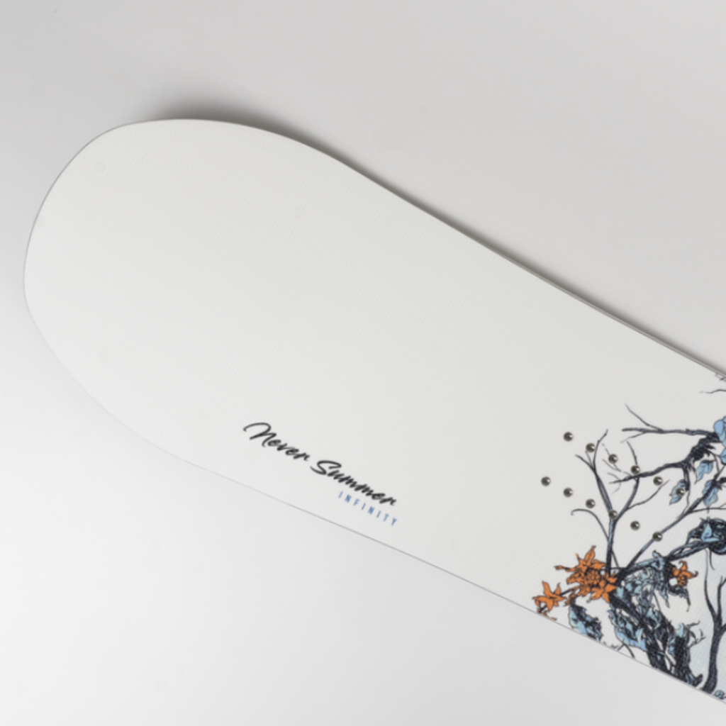 NEVER SUMMER Infinity Womens Snowboard 2025/2026