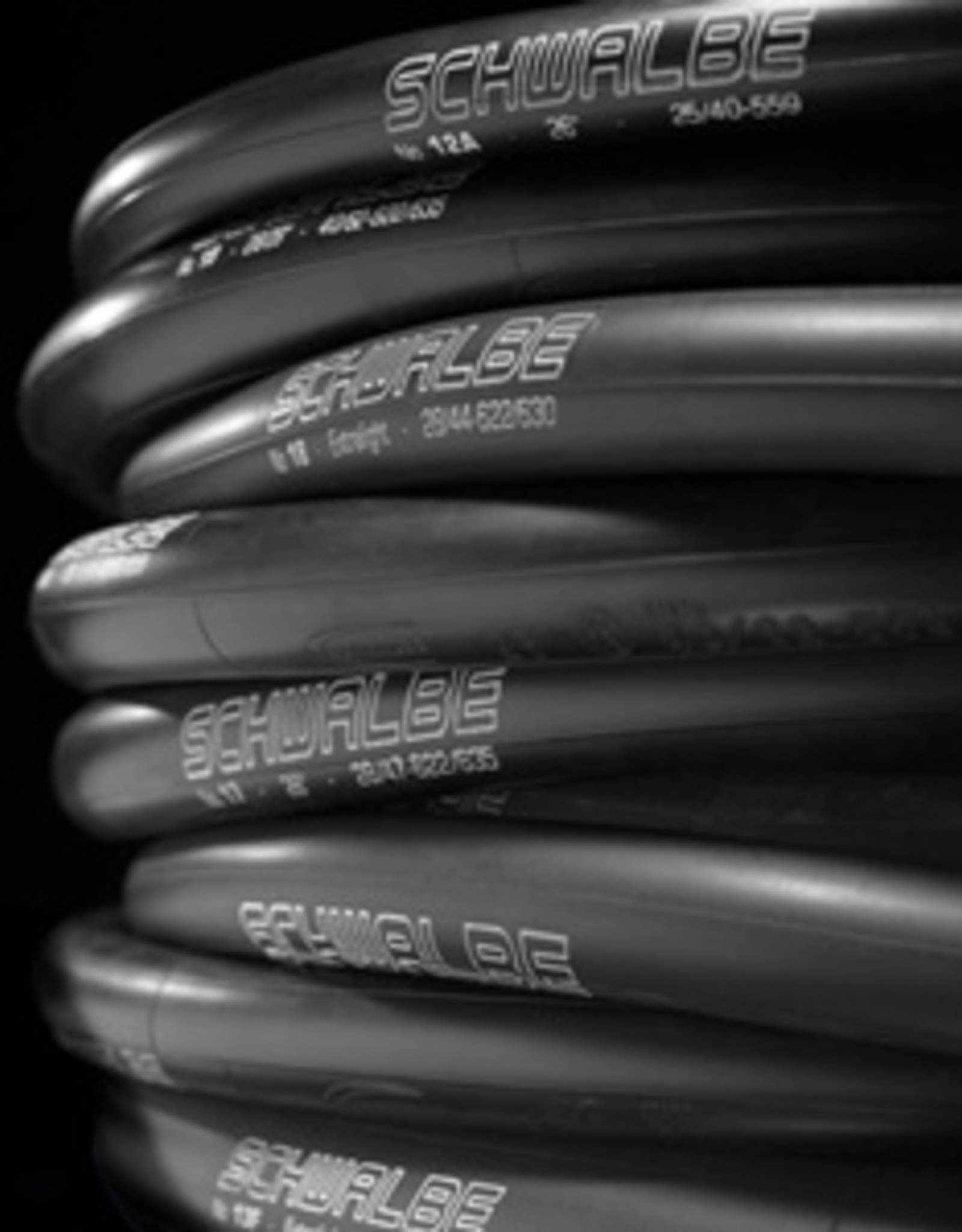 Schwalbe Schwalbe AV6 Tube, 28/40-406