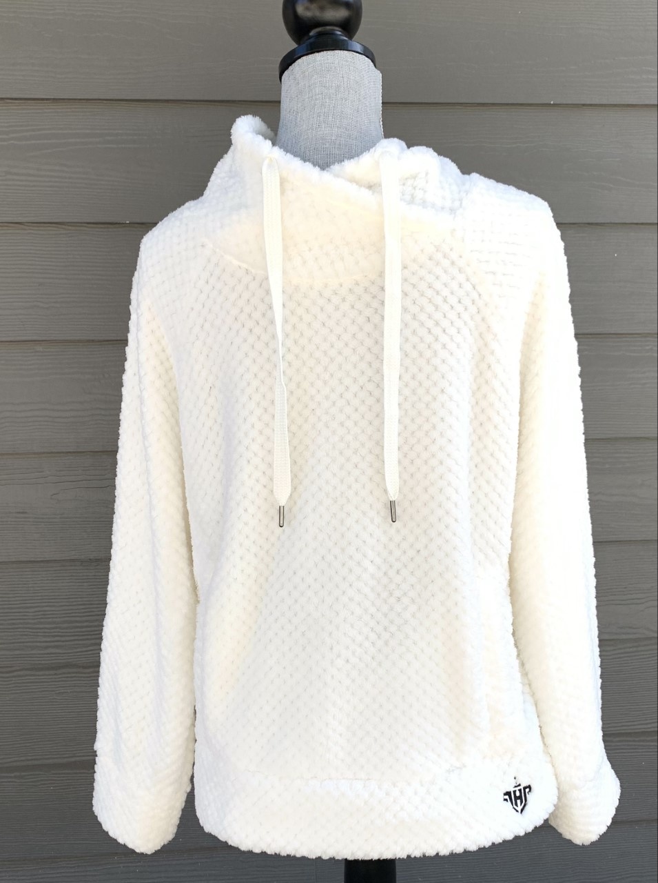 Member Plush Pullover with Pockets & LHP logo 21
