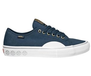 av classic pro vans