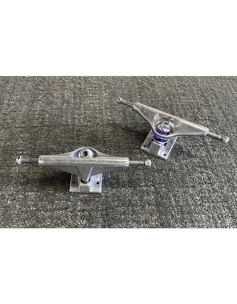 Venture Venture 5.25 Hi All Polished Trucks (set of 2)