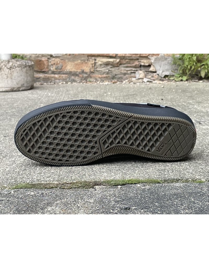 Vans Vans Gilbert Crockett - Blackout (size 3.5 or 5)
