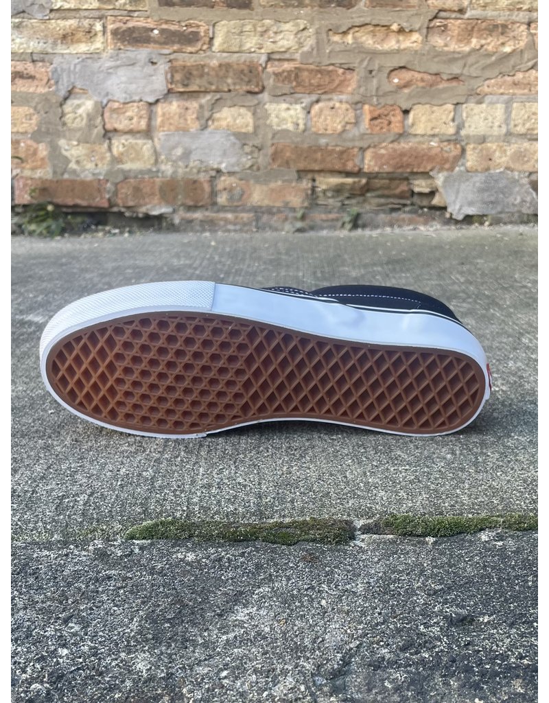 Vans Vans Skate Slip-On - Black/White (size 7, 7.5, 8 & 8.5)
