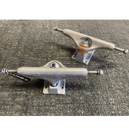 Independent Independent 149 Stage 11 Pro Justin Henry Steel Grey Standard Trucks (Set of 2)