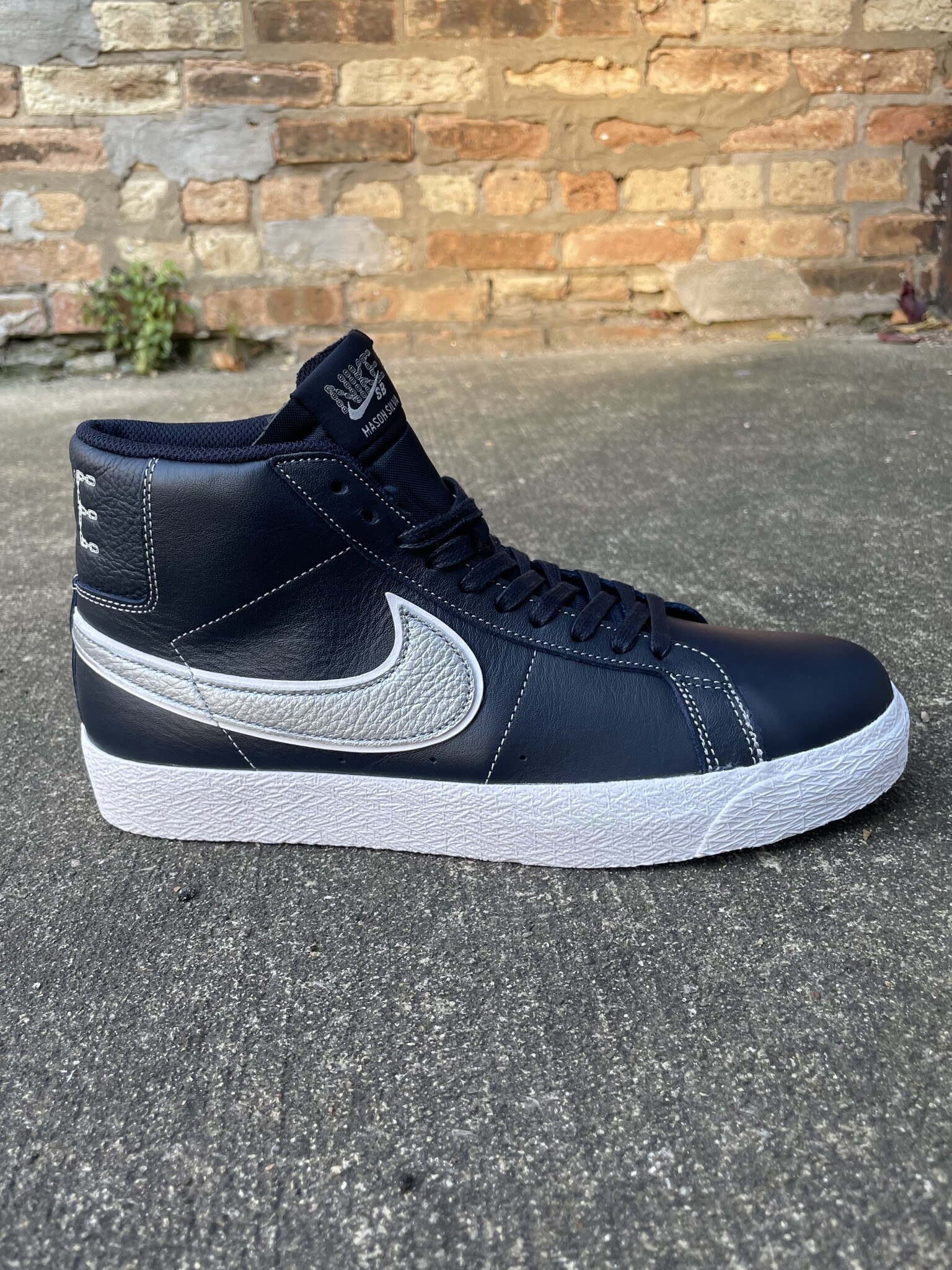 NIke sb Blazer Mid Mason Silva QS - Blackened Blue/Wolf Grey