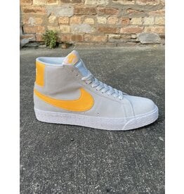 Nike SB Nike Sb Zoom Blazer Mid - Summit White/Laser Orange (size 13)