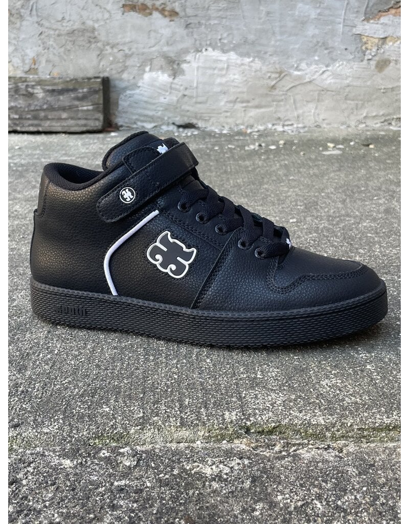 Ipath Ipath Grasshopper - Black (size 8, 11 & 14)