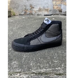 Nike SB Nike sb Blazer Mid Premium - White/Black-White-Black (size 8.5 or 10.5)