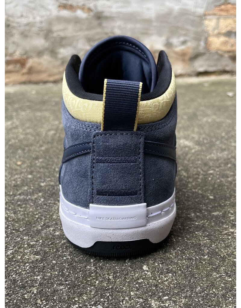 Nike SB Nike sb React Leo - Thunder Blue/Saturn Gold  (size 10, 10.5, 12 & 13)