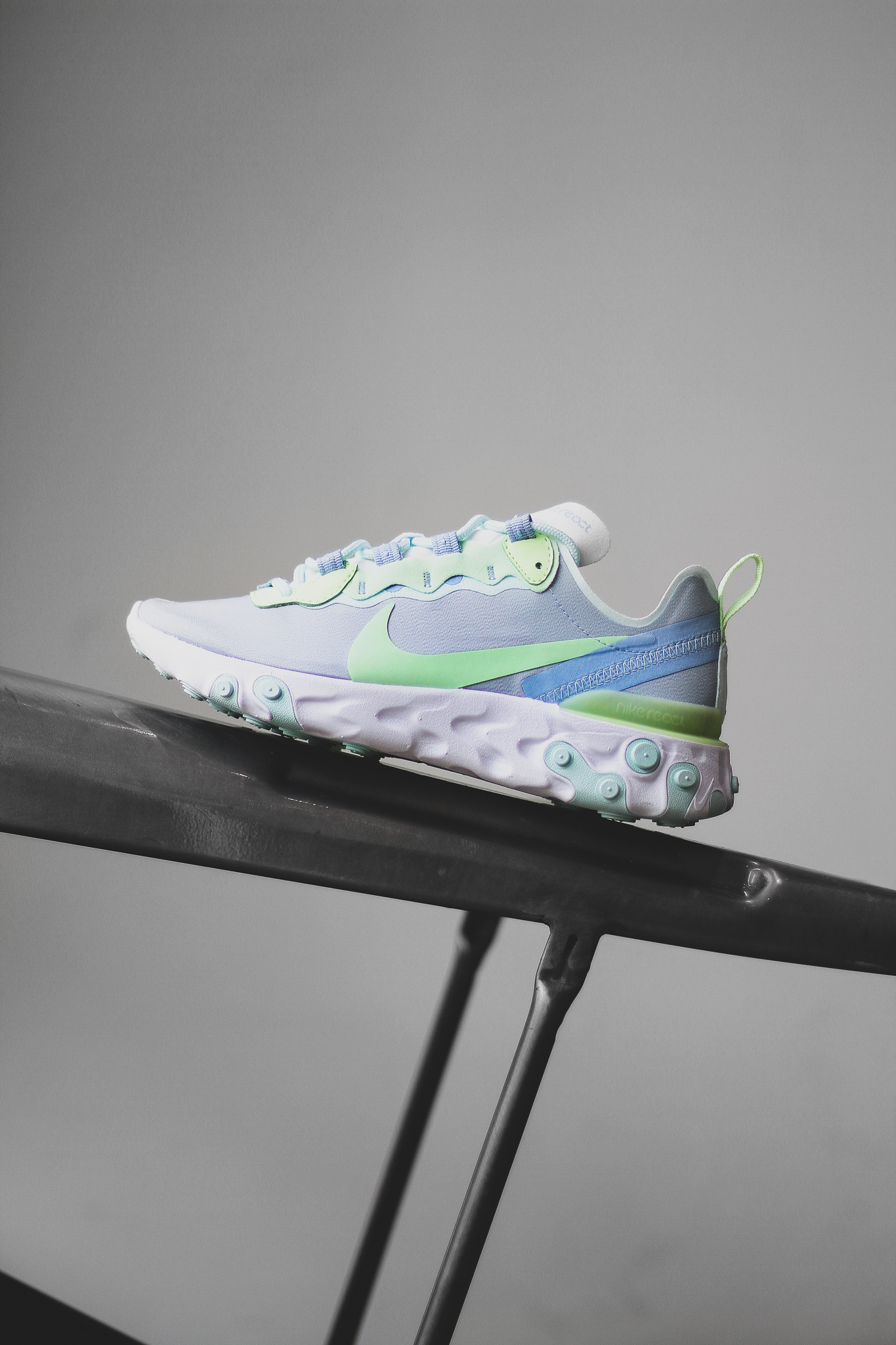 nike react element 55 frosted spruce
