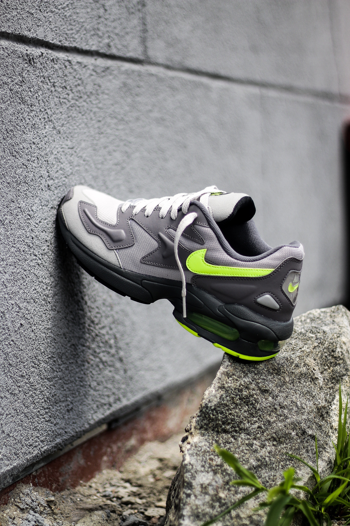 {keywor d} air max neon