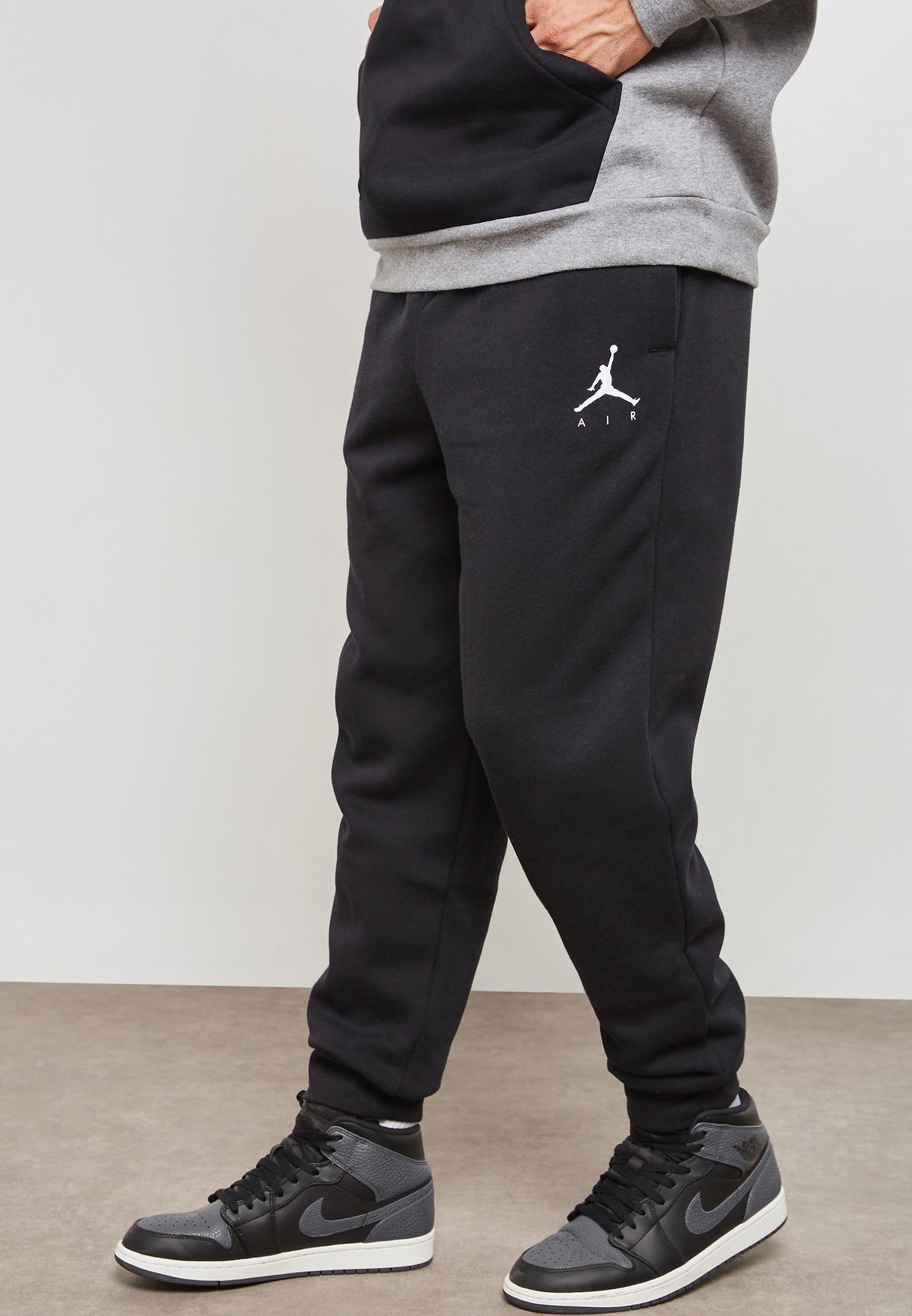 air jordan jogger