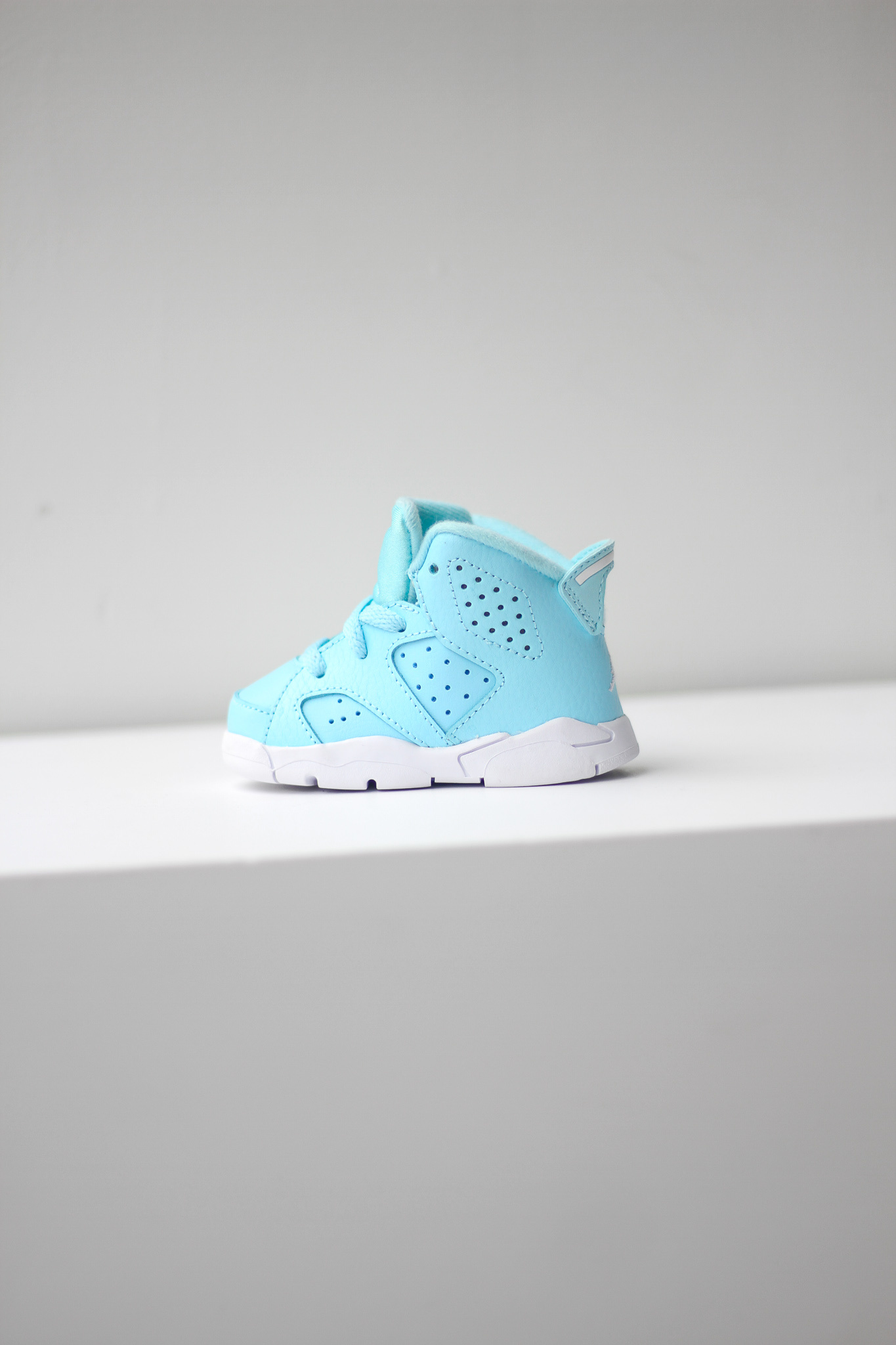 pantone retro