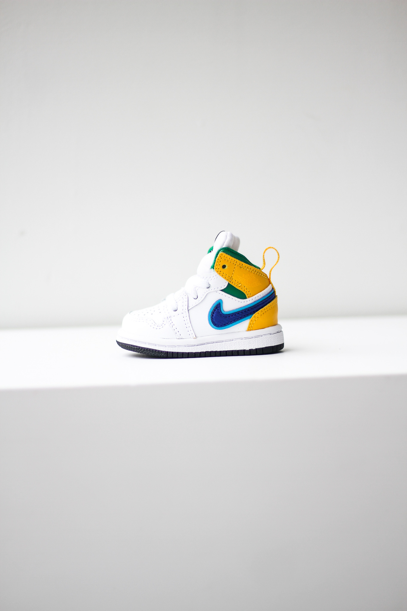 jordan 1 mid bt toddler