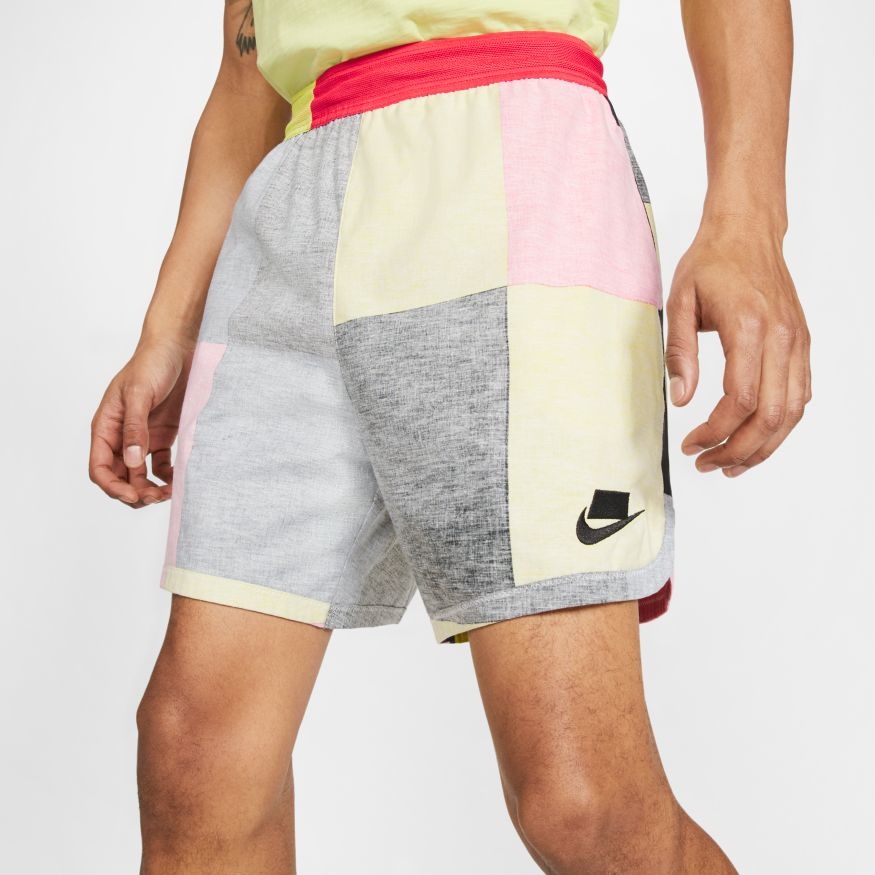 nike nsw woven shorts