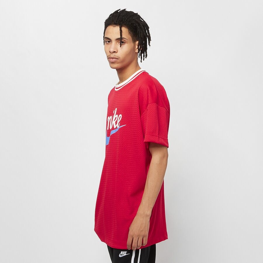 nike red jersey