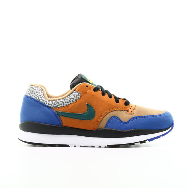 nike air safari se sneaker