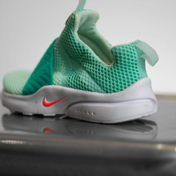 nike presto extreme green