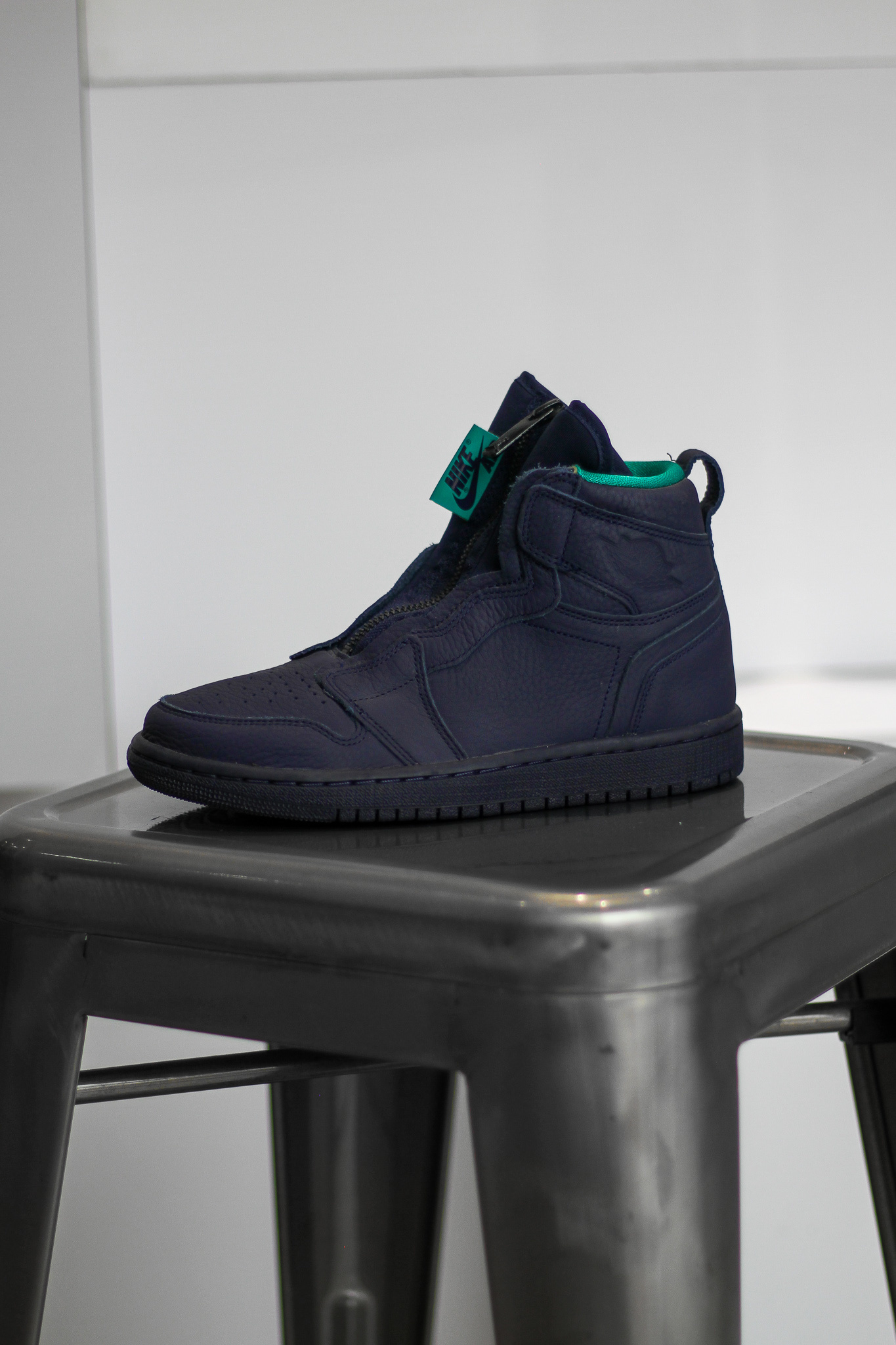 jordan retro 1 high zip