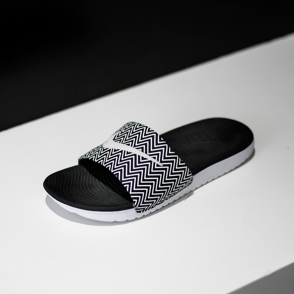 nike kawa slide print